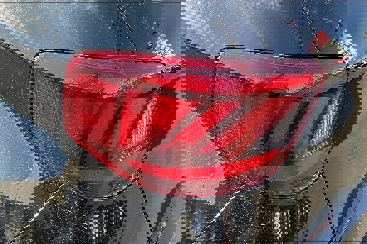 Used 2024 Hyundai Venue SE image 30