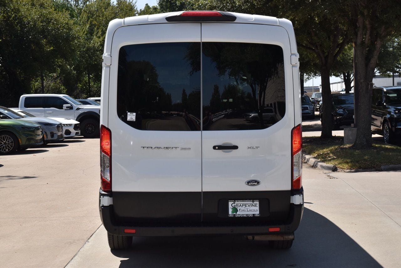 Certified 2025 Ford Transit 350 XLT RWD image 9