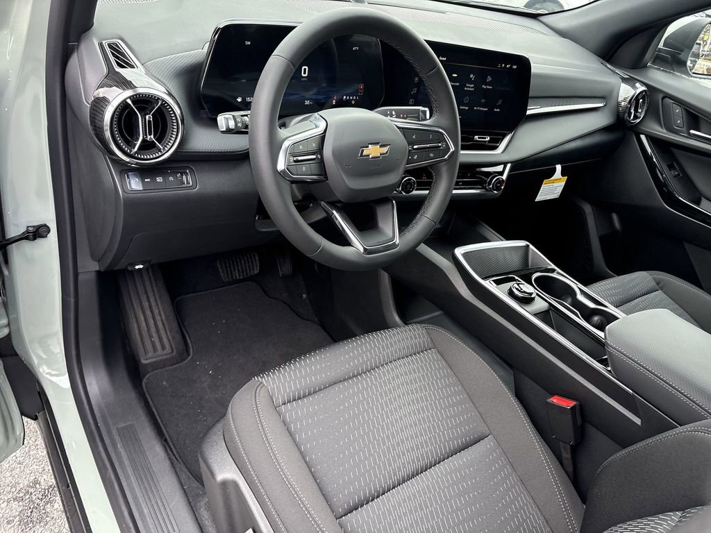 New 2026 Chevrolet Equinox LT image 12