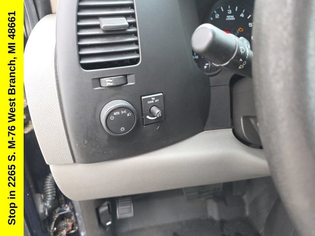 Used 2010 Chevrolet Silverado 1500 W/T AWD/4WD image 15