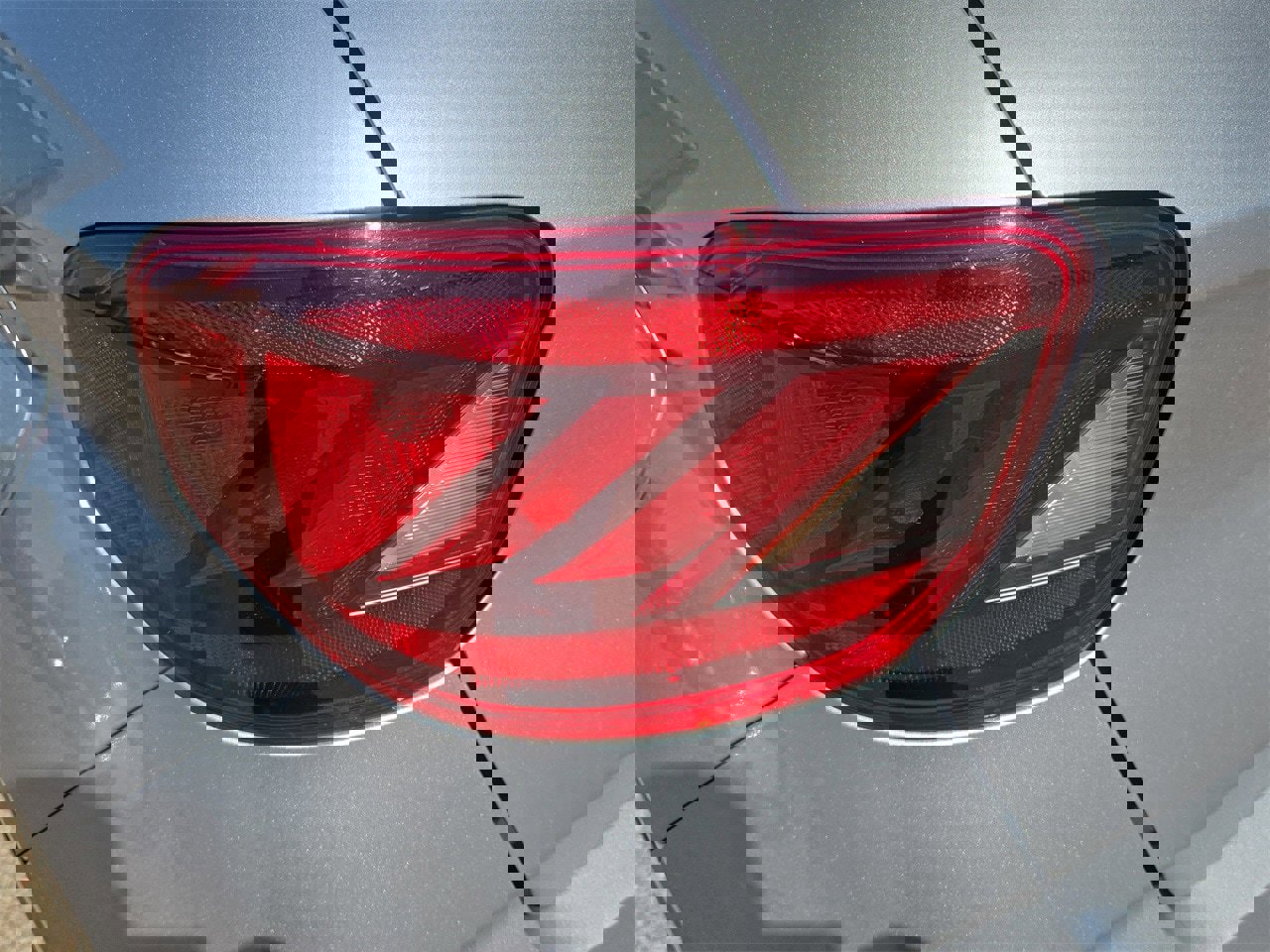 Used 2025 Hyundai Venue SE image 32