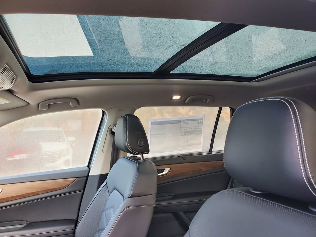 New 2026 Volkswagen Atlas SE image 6