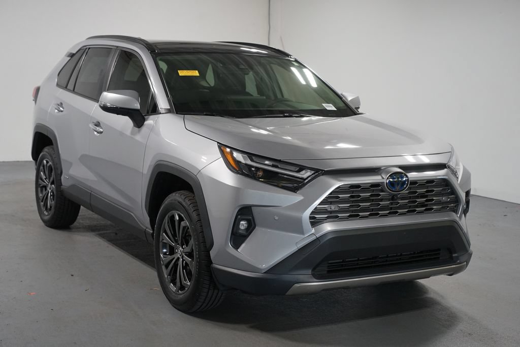 Certified 2024 Toyota RAV4 Limited w/ Advanced Technology Package AWD/4WD image 3
