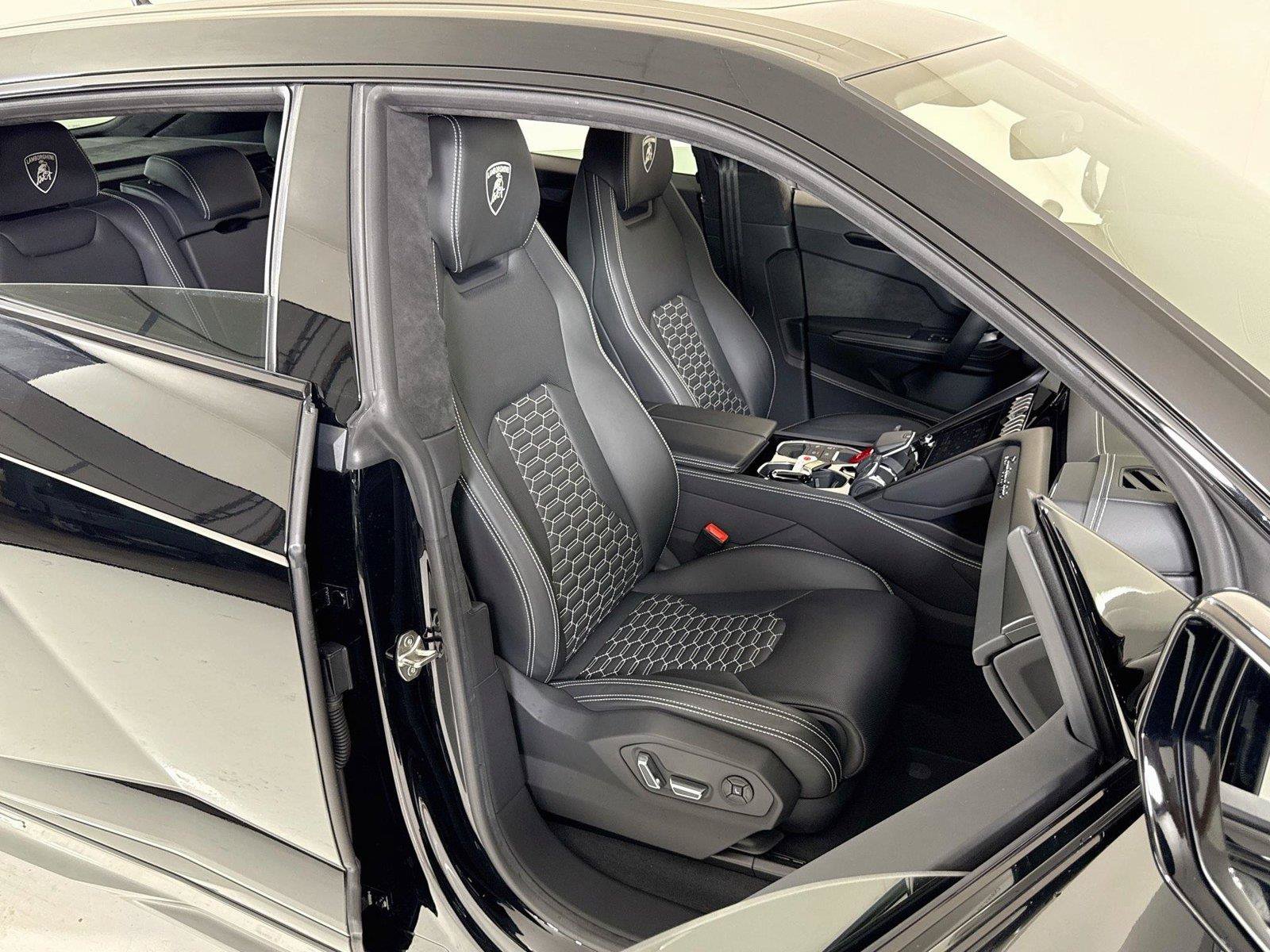 Used 2023 Lamborghini Urus S AWD/4WD image 31