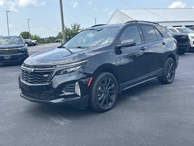 Certified 2024 Chevrolet Equinox RS w/ RS Leather Package FWD image 4