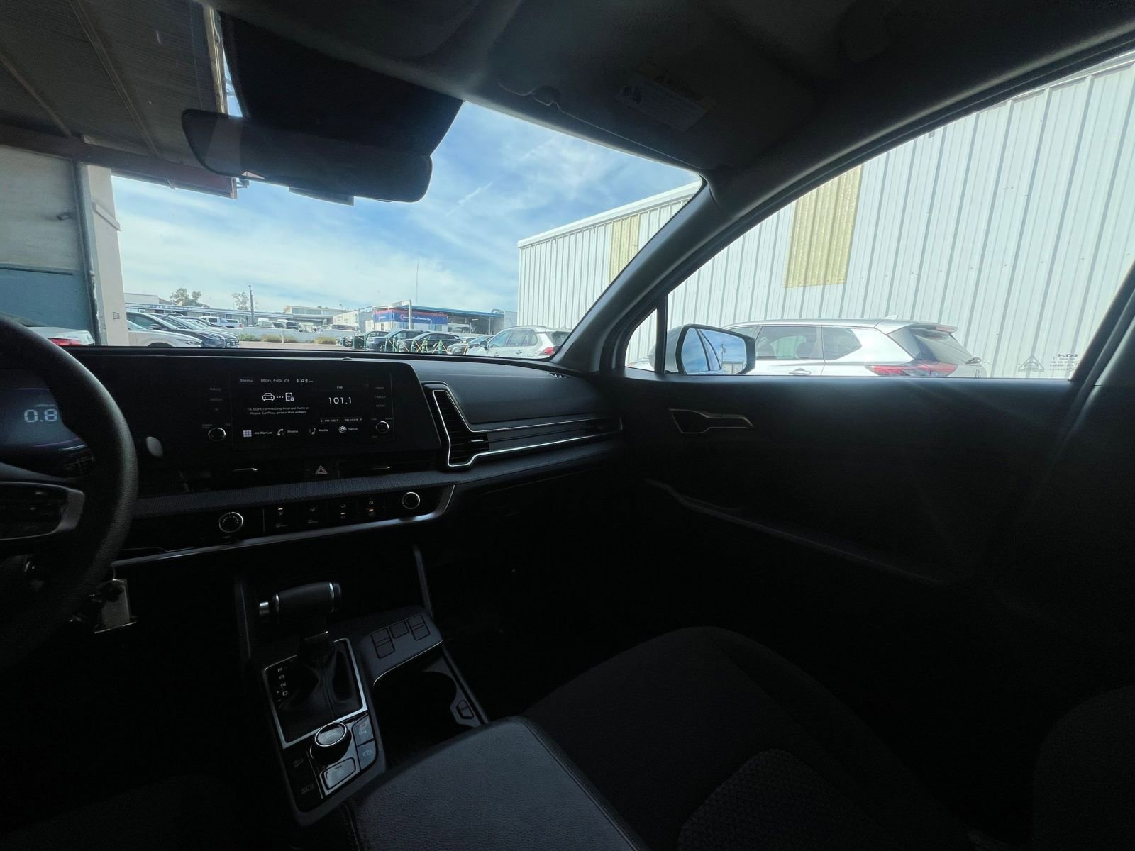 Used 2025 Kia Sportage LX FWD image 35