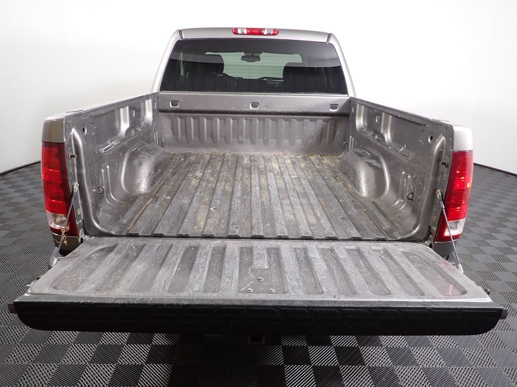 Used 2009 GMC Sierra 1500 SLE w/ Power Pack Plus AWD/4WD image 11