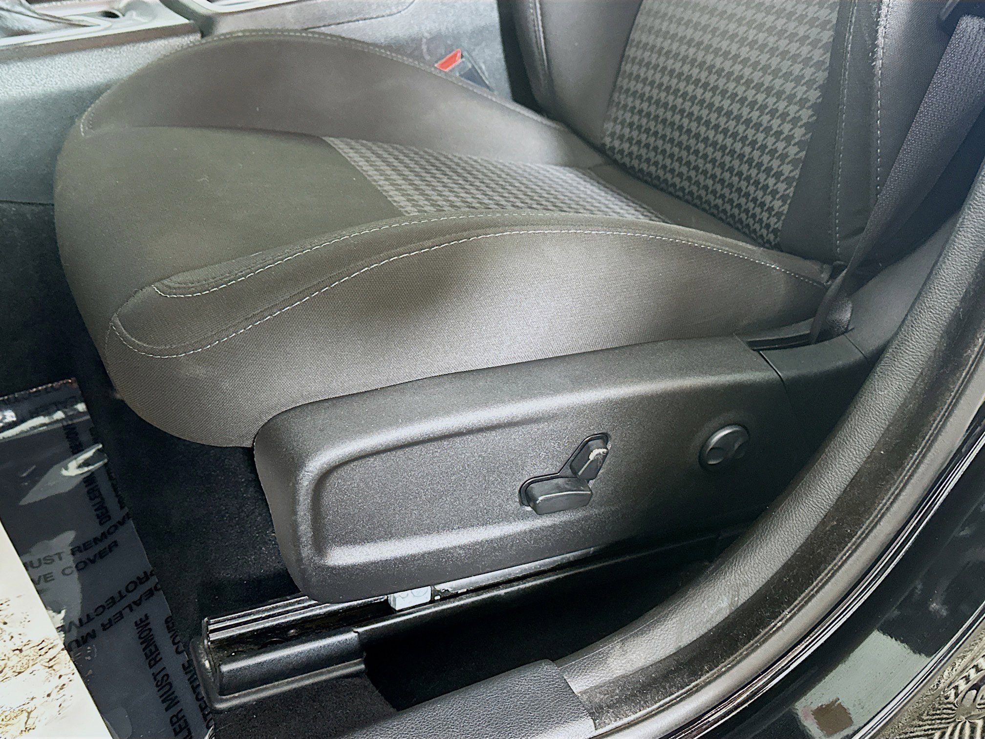 Used 2023 Dodge Charger GT image 18