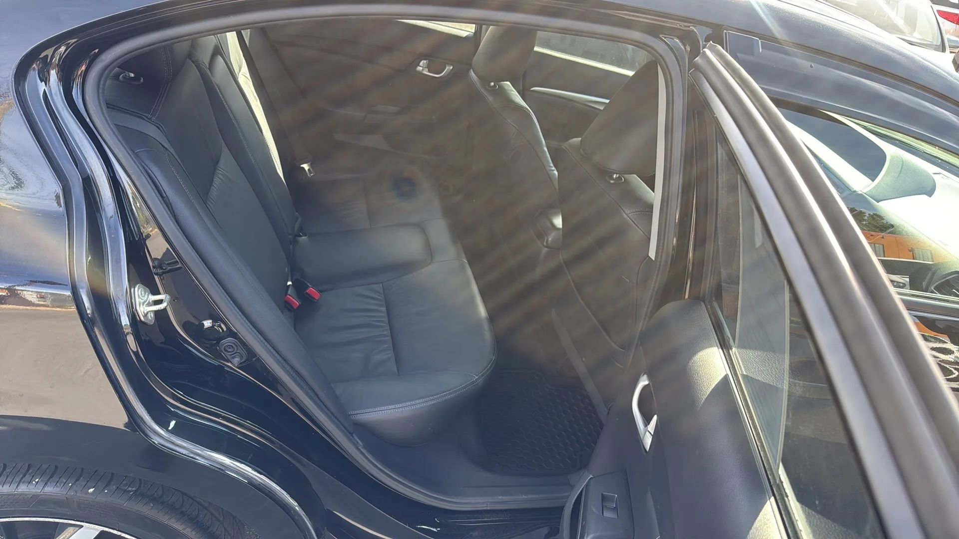 Used 2015 Honda Civic EX-L image 7