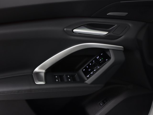 New 2026 Audi Q5 Premium Plus AWD/4WD image 11