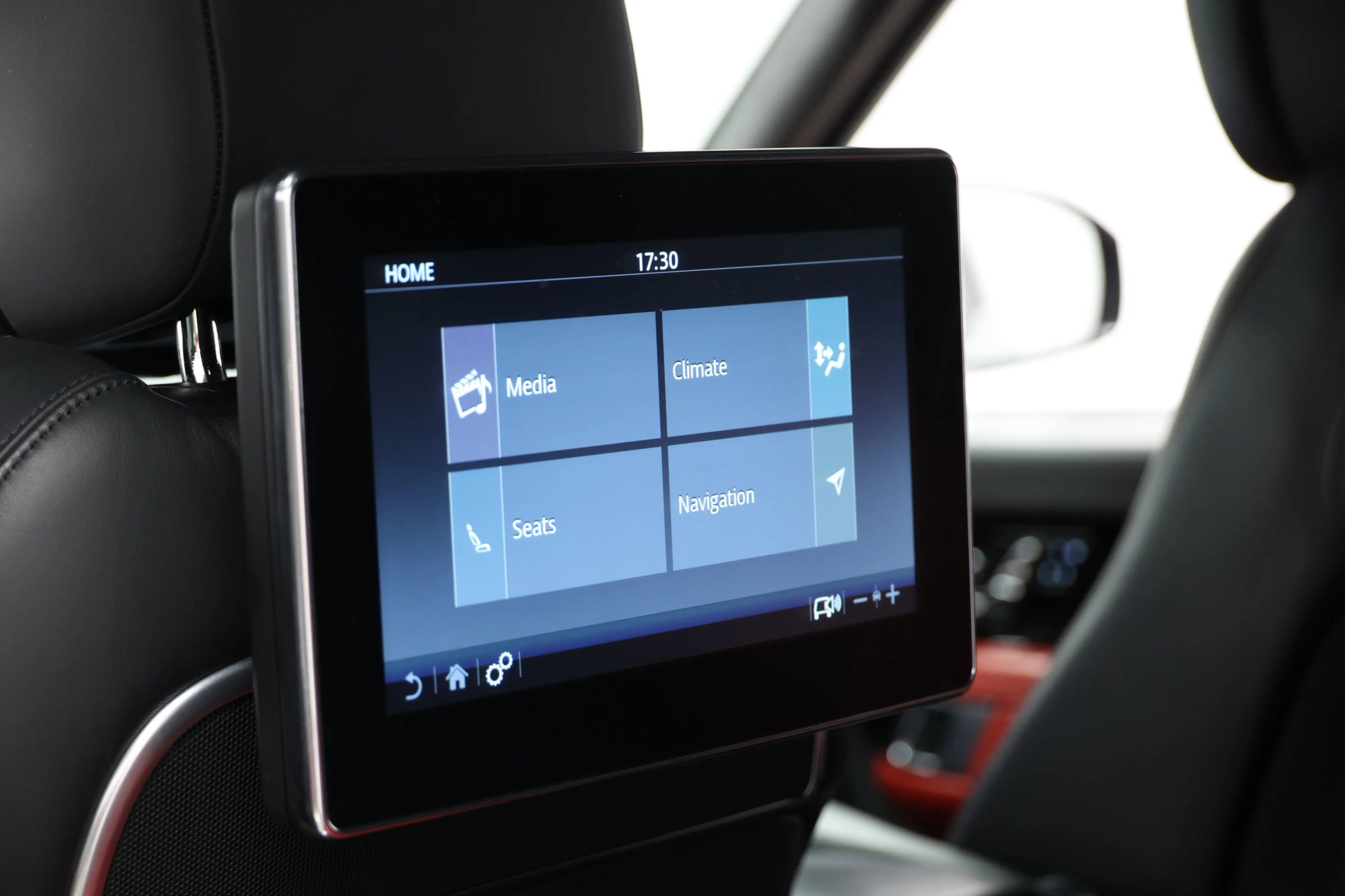 Used 2020 Land Rover Range Rover SV Autobiography Dynamic image 51