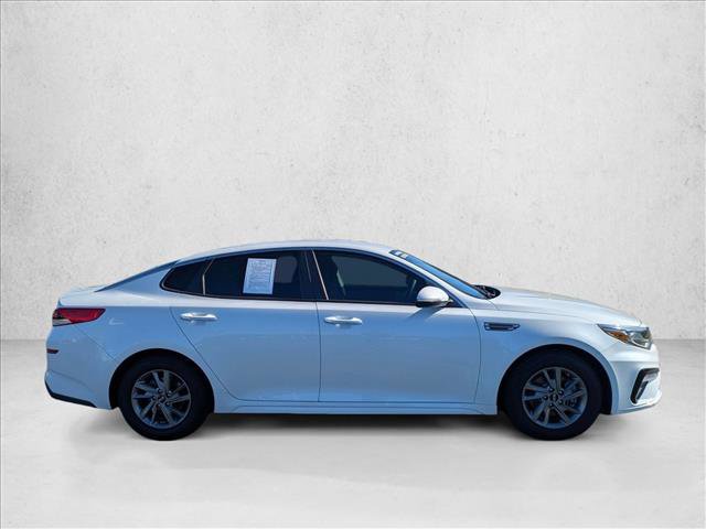Used 2019 Kia Optima LX image 4