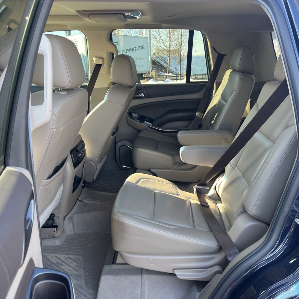 Used 2019 Chevrolet Tahoe LT w/ LT Signature Package image 13