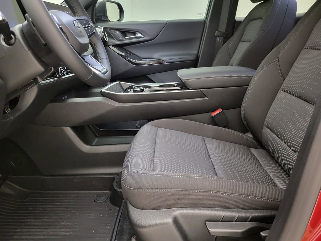 New 2026 Chevrolet Equinox LT w/ Midnight Edition FWD image 24