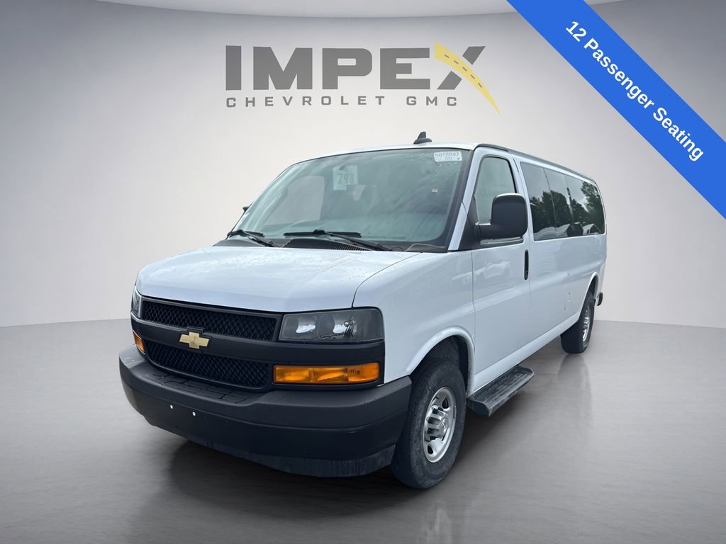 Used 2023 Chevrolet Express 3500 LS RWD image 1
