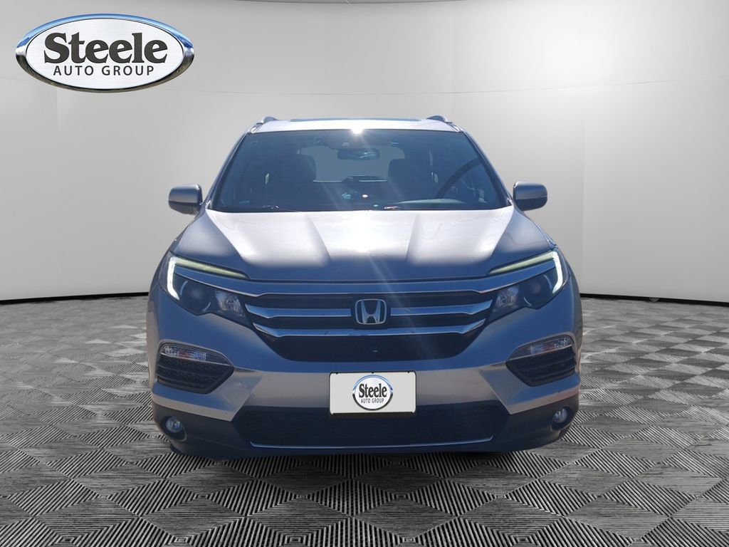 Used 2017 Honda Pilot Touring image 8