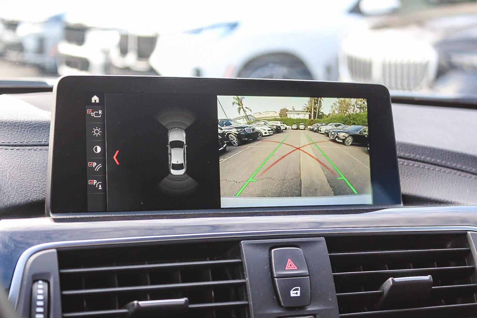 Used 2018 BMW 330e image 23