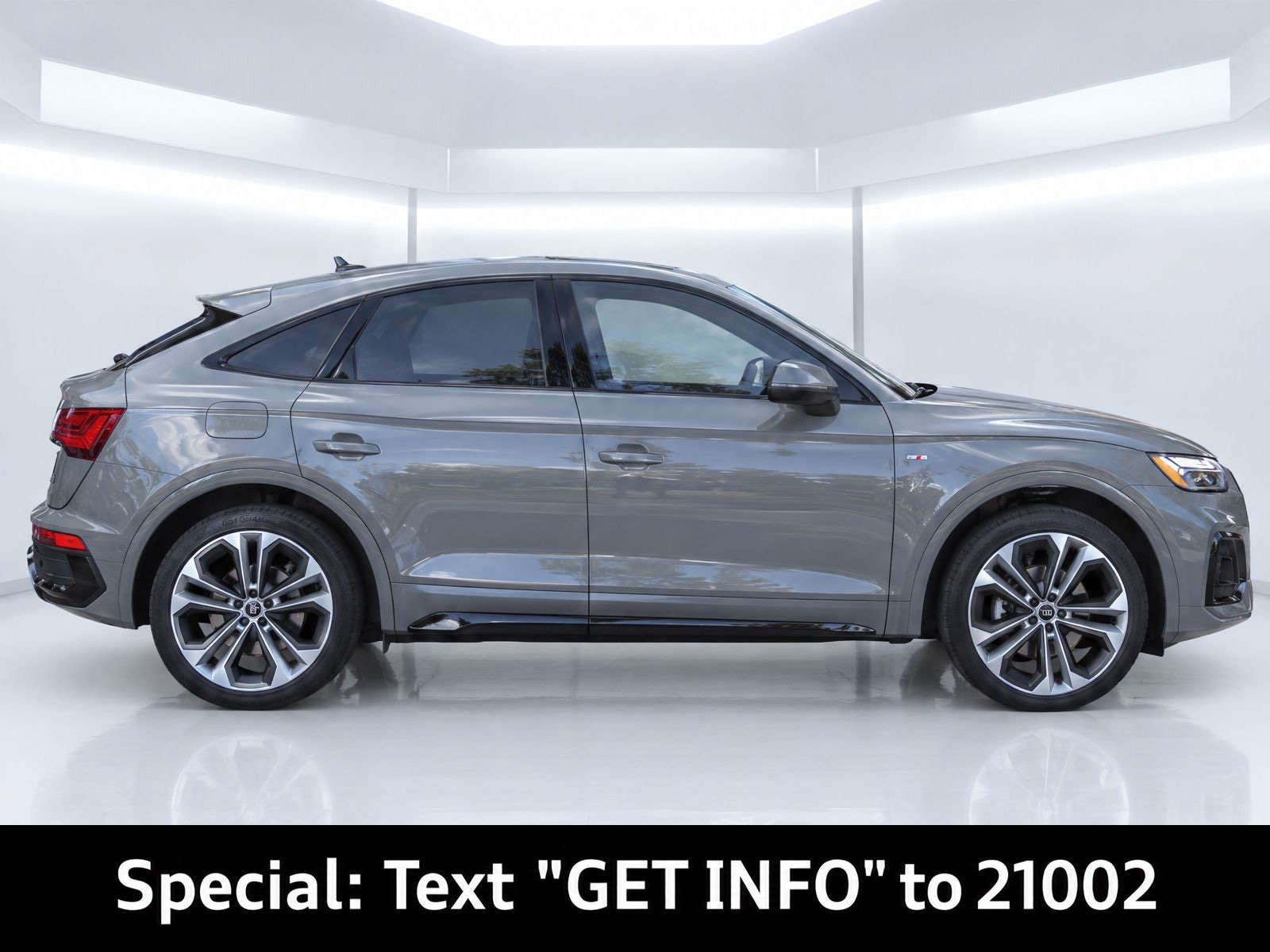 Certified 2023 Audi Q5 2.0T Premium Plus w/ Premium Plus Package AWD/4WD image 3
