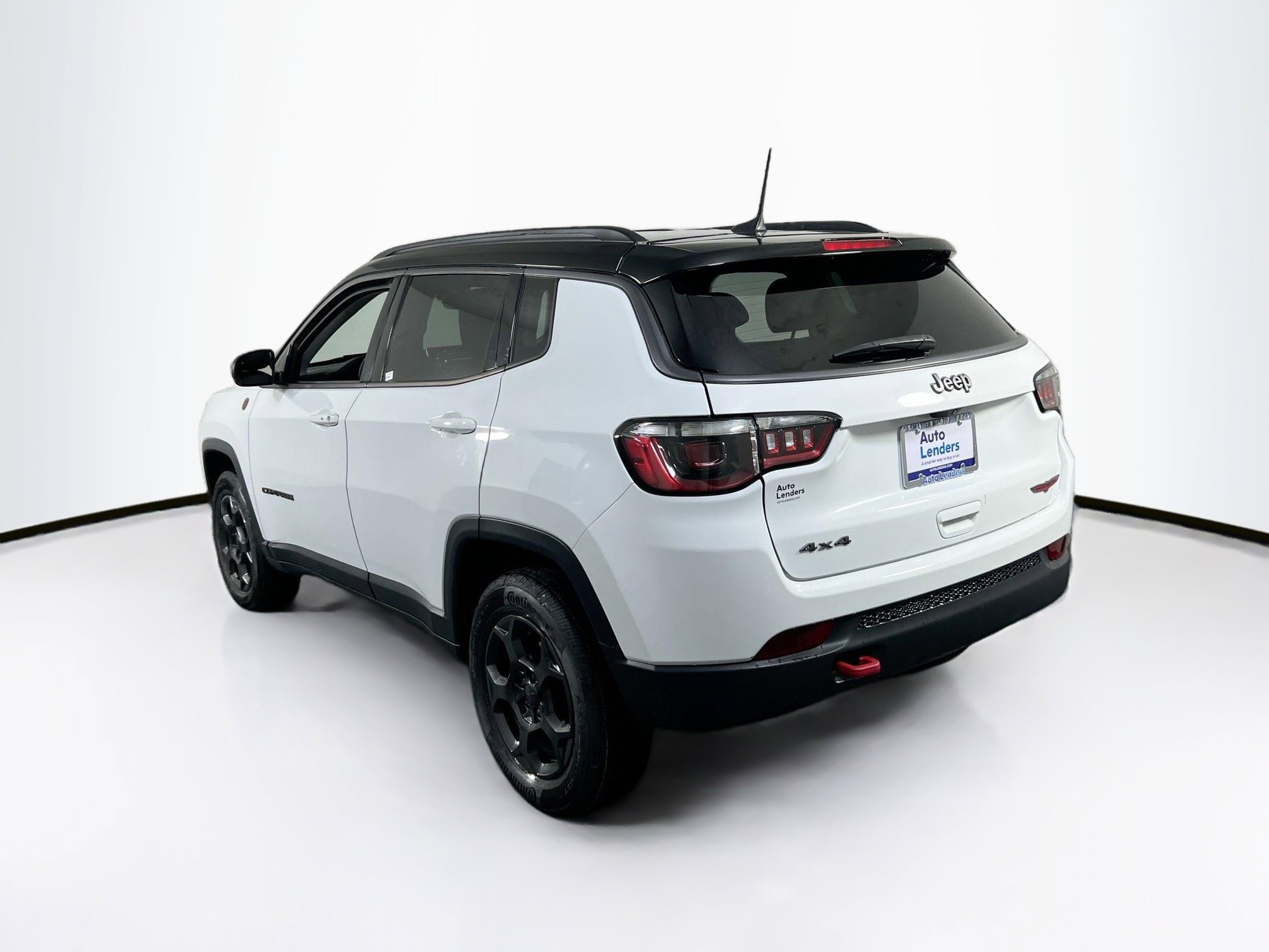 Used 2022 Jeep Compass Trailhawk w/ Trailhawk Convenience Group image 7