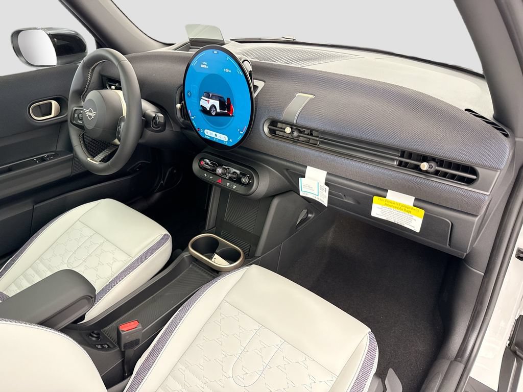 New 2026 MINI Cooper 2-Door Hardtop FWD image 15