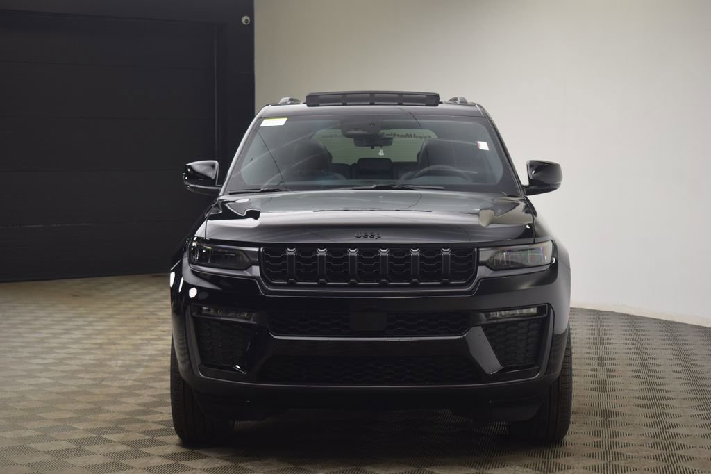 New 2026 Jeep Grand Cherokee Limited image 2