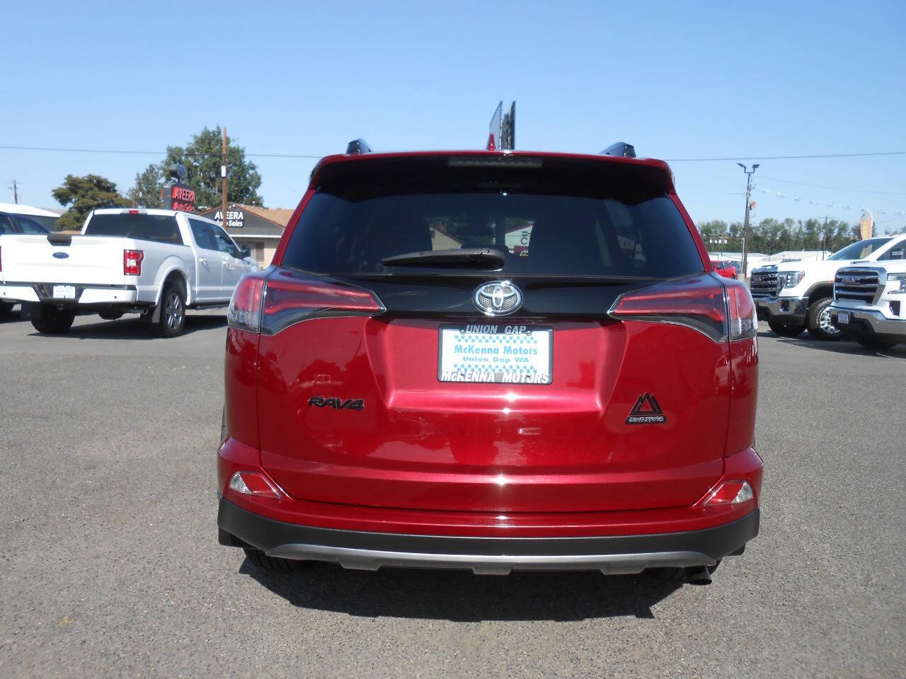 Used 2018 Toyota RAV4 Adventure w/ Cold Weather Package image 8