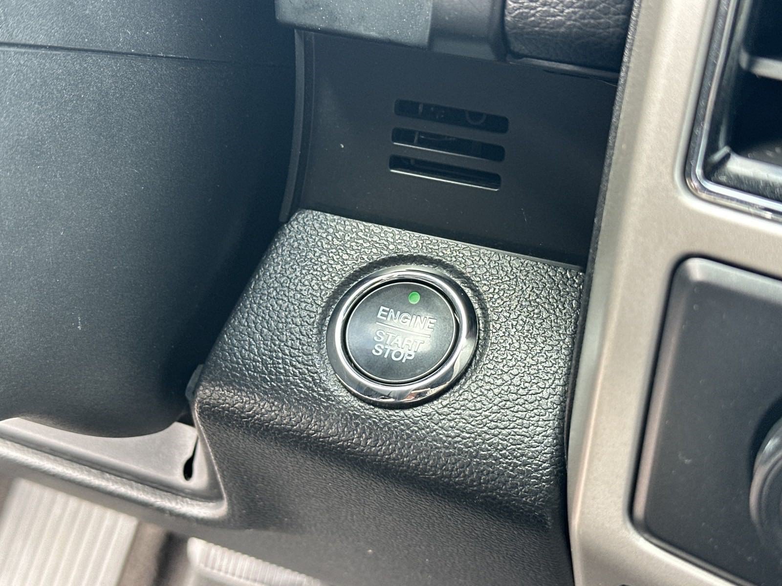 Used 2020 Ford F150 Lariat AWD/4WD image 22