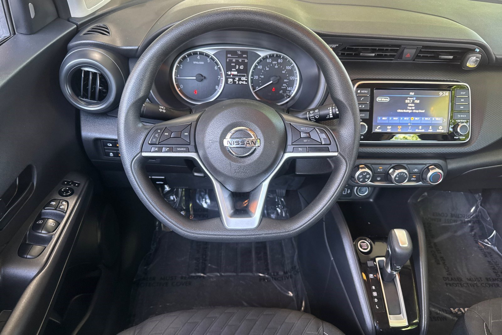 Used 2021 Nissan Kicks S FWD image 28