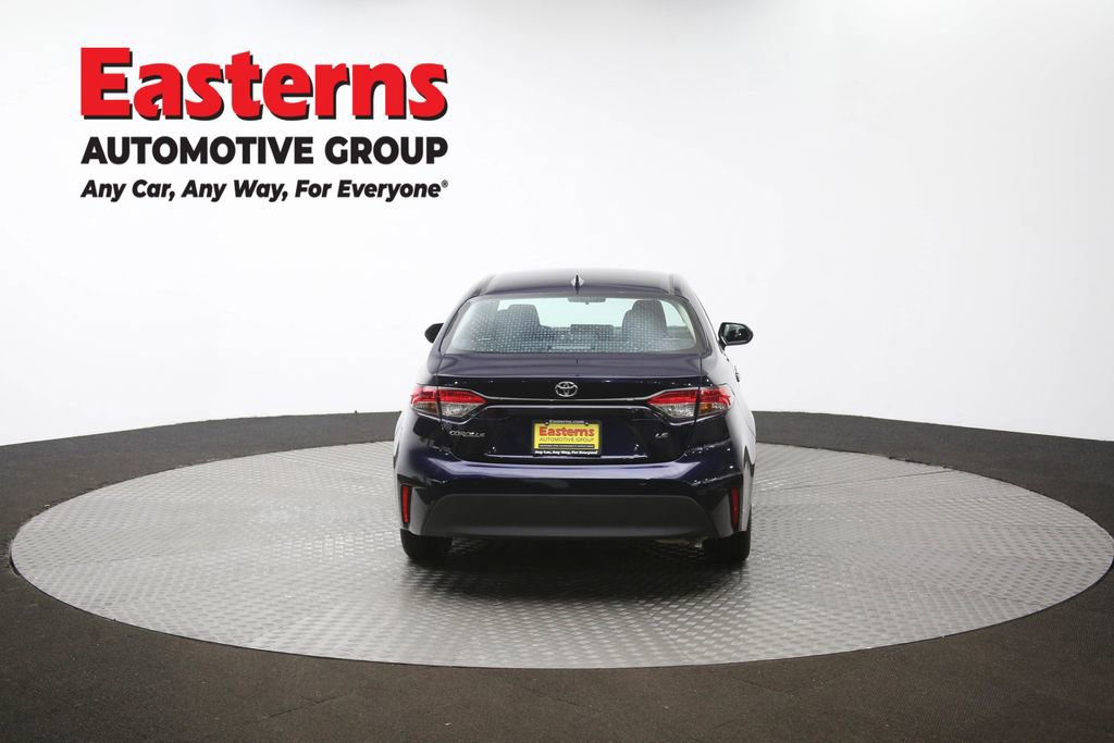 Used 2025 Toyota Corolla LE image 36