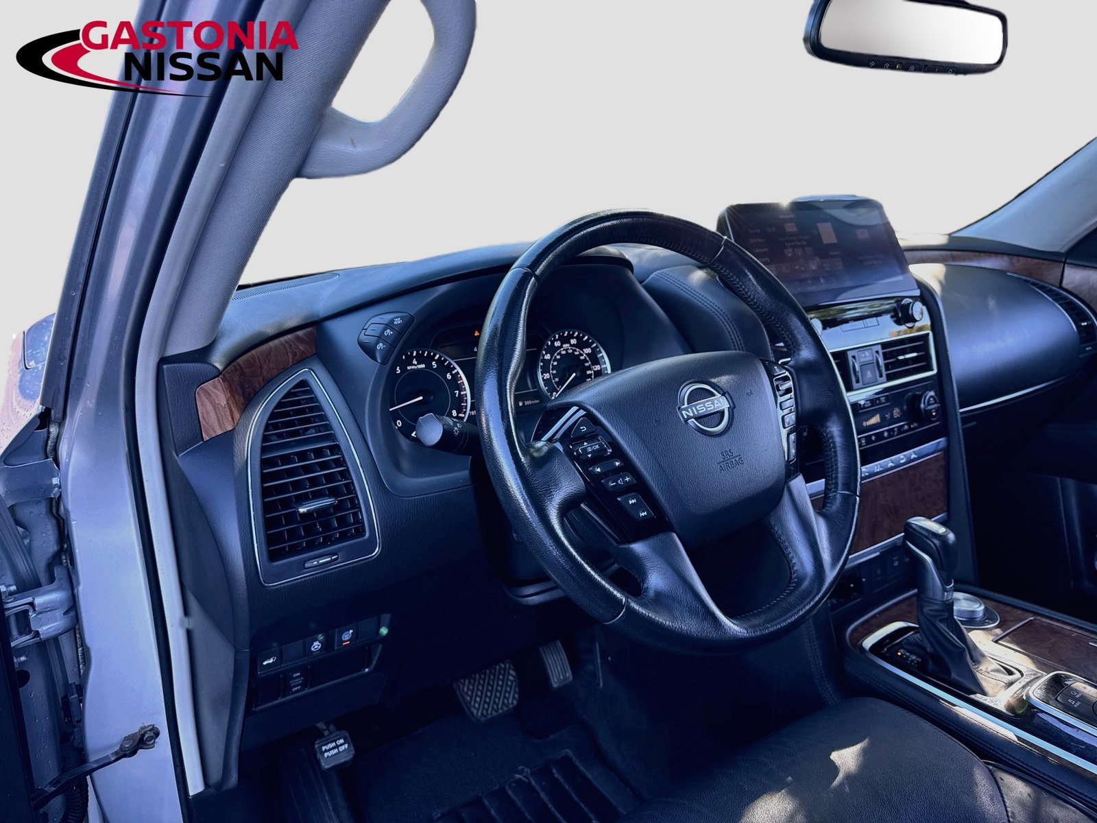 Used 2023 Nissan Armada SL AWD/4WD image 11