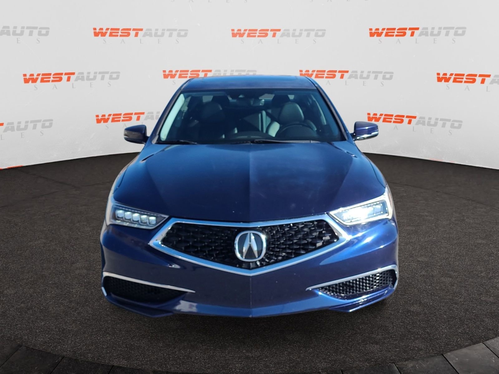 Used 2018 Acura TLX V6 SH-AWD image 8