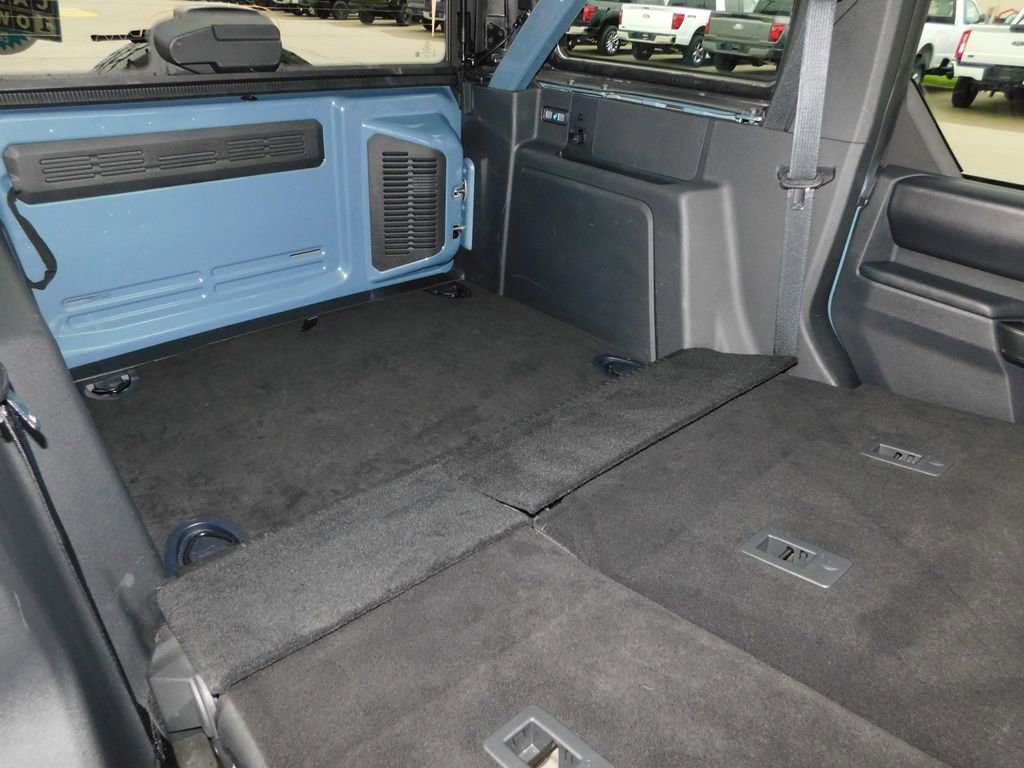Used 2025 Ford Bronco Outer Banks image 27
