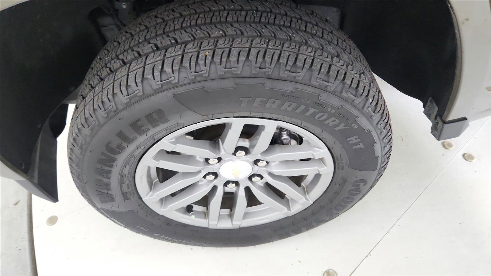 Used 2024 Chevrolet Colorado LT w/ LT Convenience Package AWD/4WD image 30