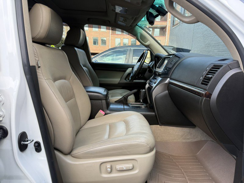 Used 2011 Toyota Land Cruiser 4WD image 42