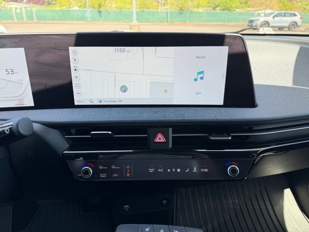 Used 2024 Kia EV6 Light AWD/4WD image 22