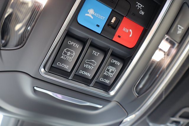 New 2025 Jeep Grand Cherokee Overland w/ Adv Protech Group III image 27