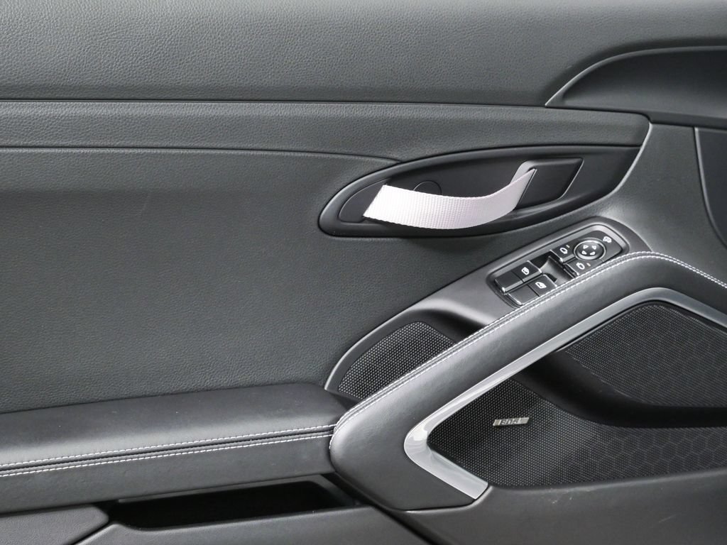 Certified 2022 Porsche 718 Cayman RWD image 6
