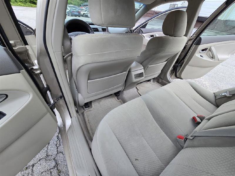 Used 2007 Toyota Camry XLE FWD image 23