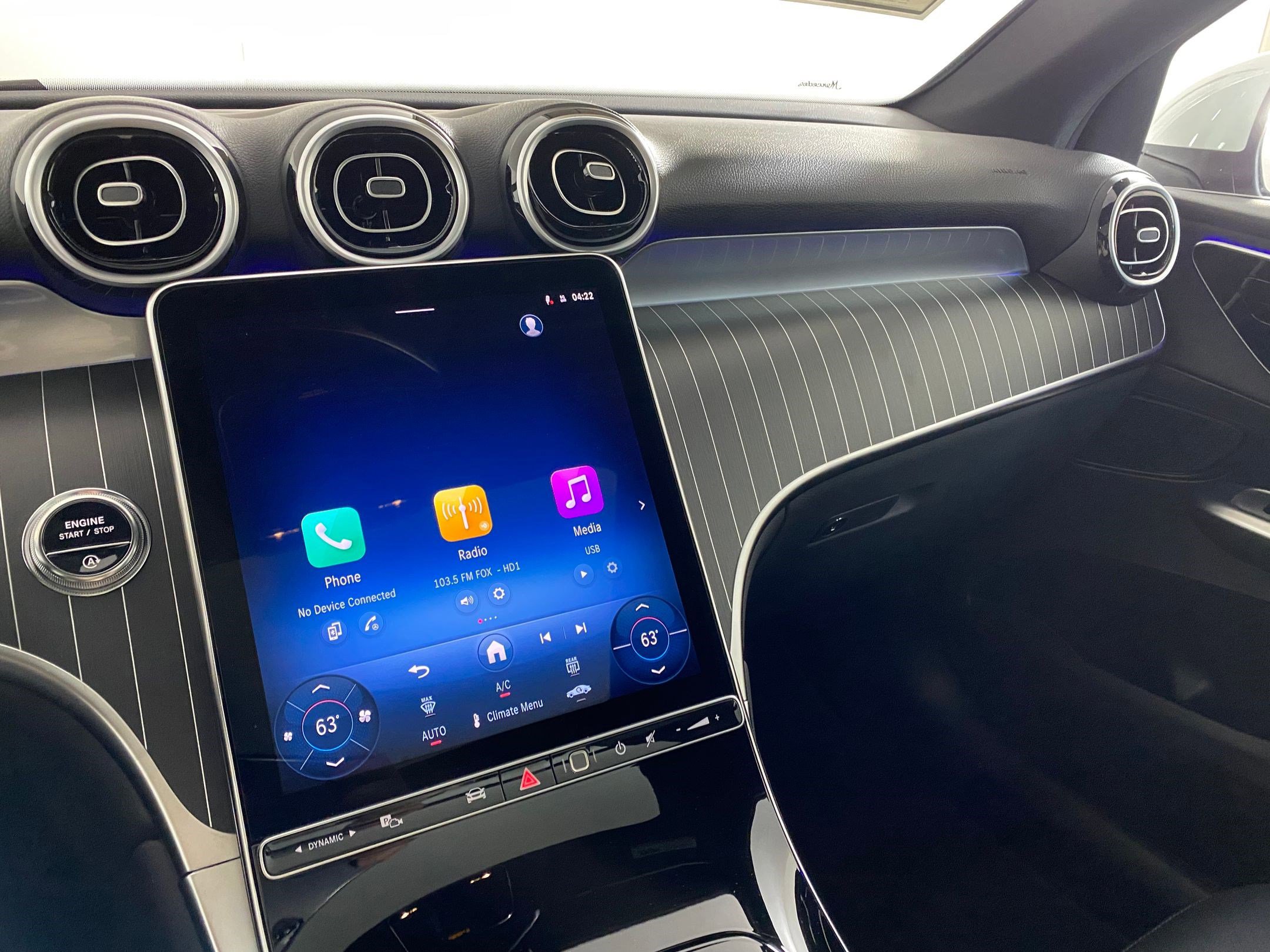 Used 2026 Mercedes-Benz GLC 300 4MATIC image 24