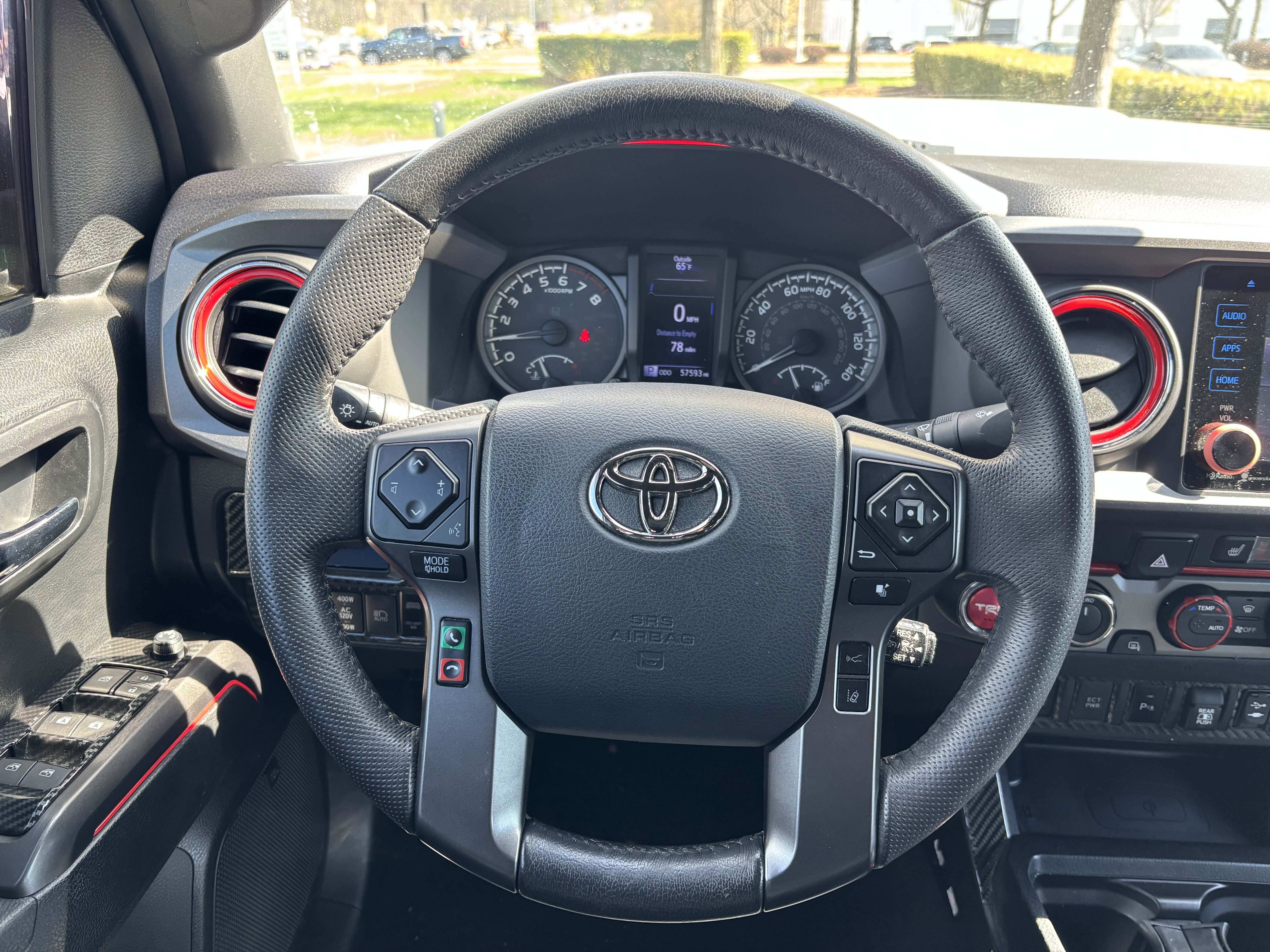 Used 2019 Toyota Tacoma TRD Sport image 18