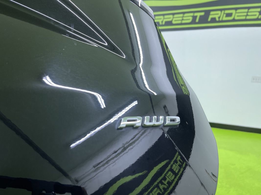 Used 2024 Ford Edge SEL image 14