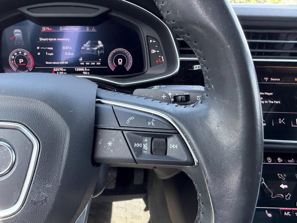 Used 2020 Audi Q7 3.0T Premium AWD/4WD image 15