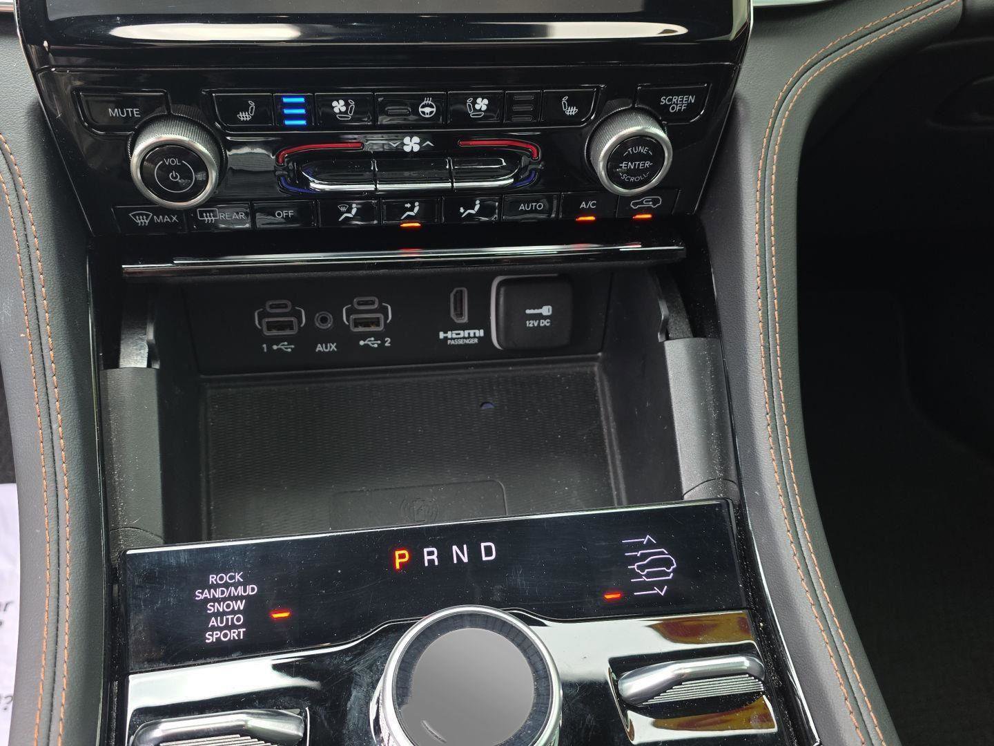 Used 2022 Jeep Grand Cherokee Summit image 24