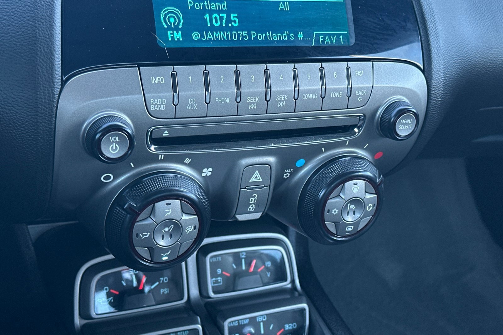 Used 2010 Chevrolet Camaro SS w/ RS Package image 16