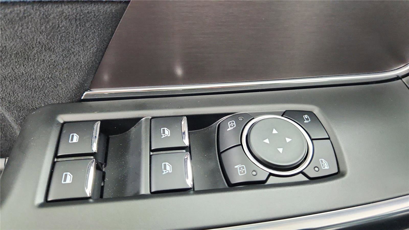 New 2025 Ford F150 Platinum w/ Equipment Group 702A High image 23