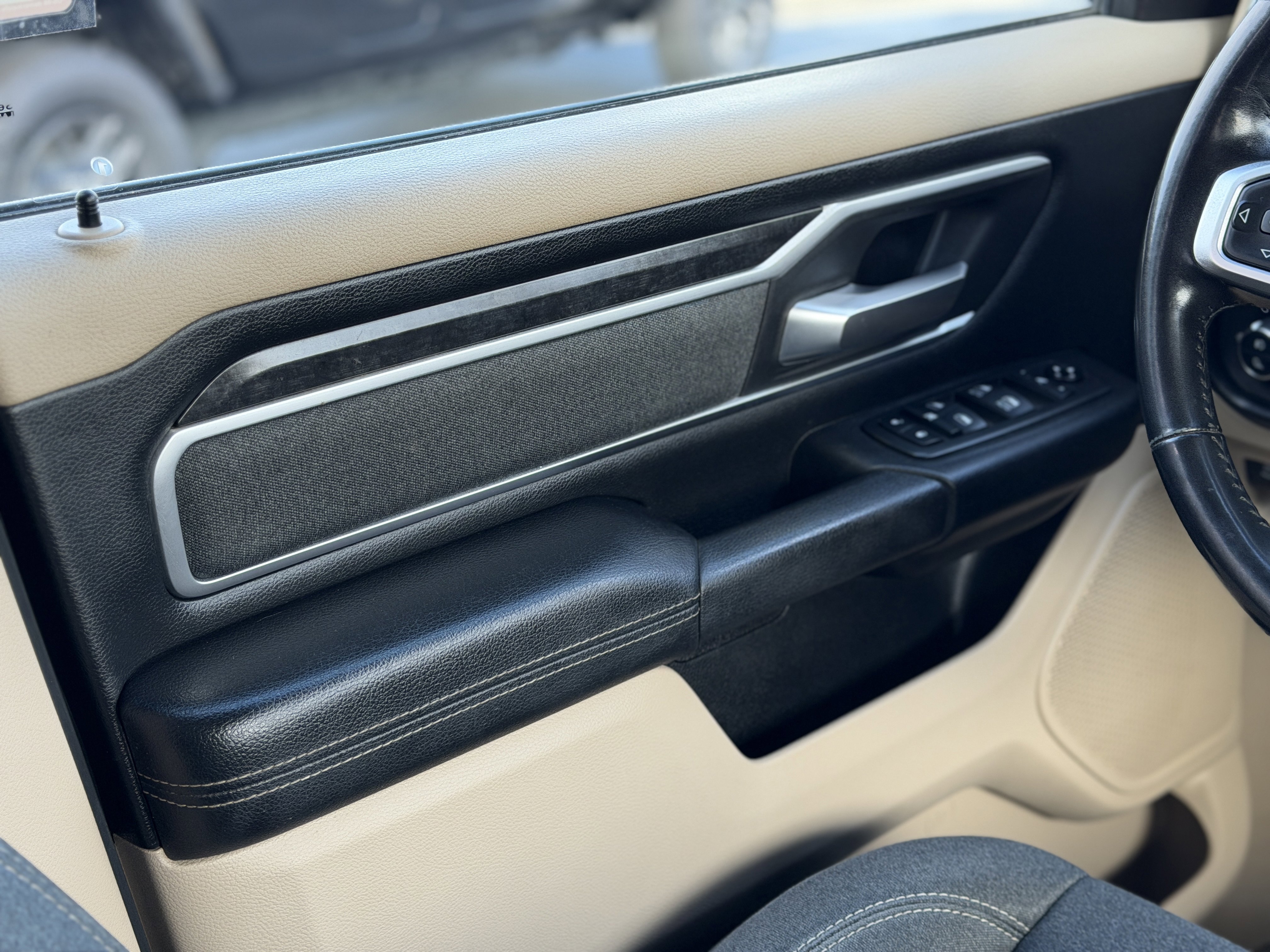 Used 2020 RAM 1500 Big Horn image 15