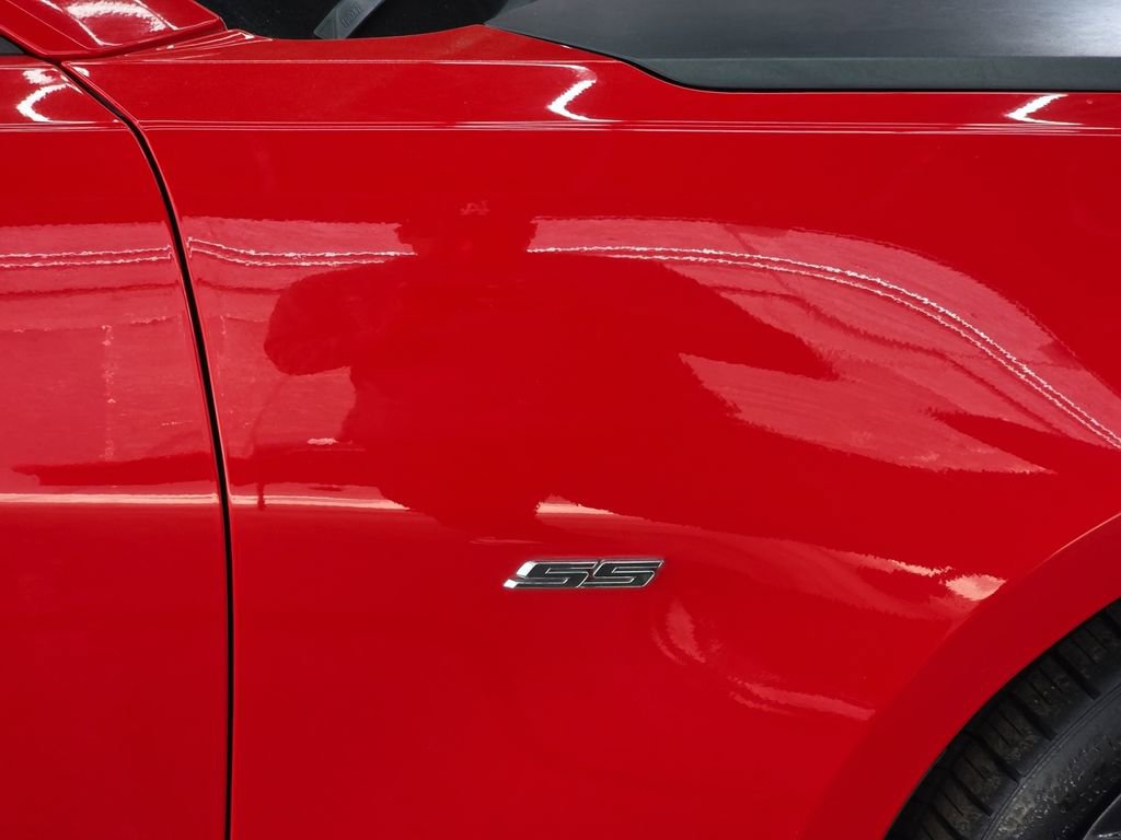 Used 2019 Chevrolet Camaro SS image 38