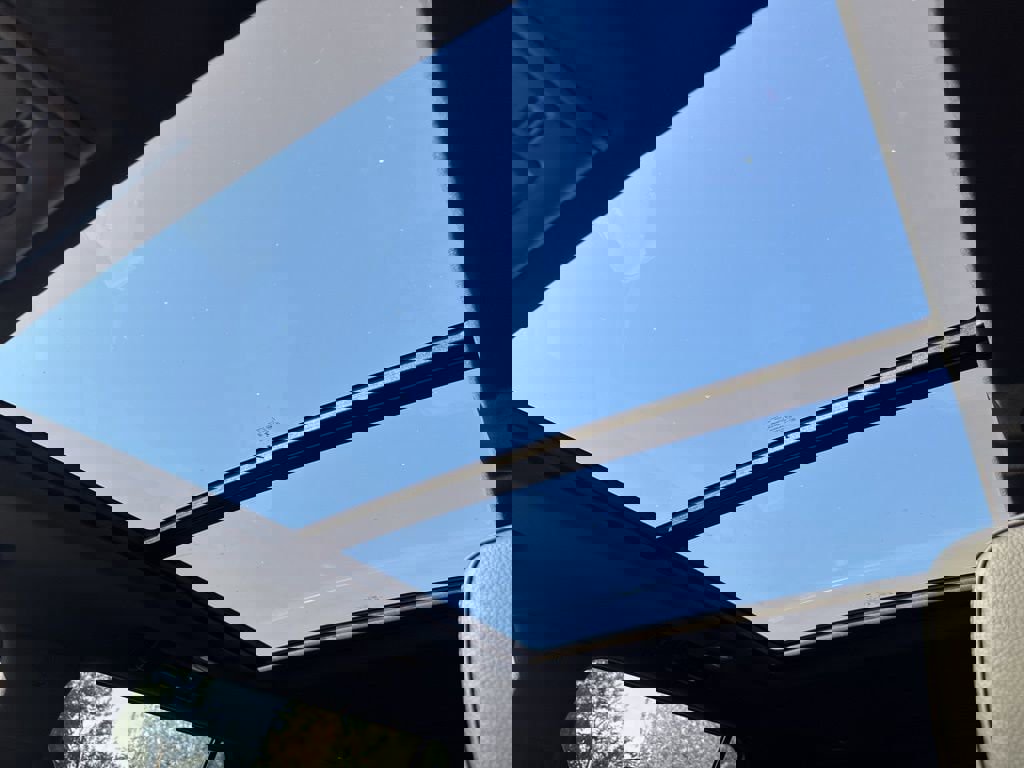 New 2025 GMC Yukon XL Denali w/ Sun & Power Step Package image 42