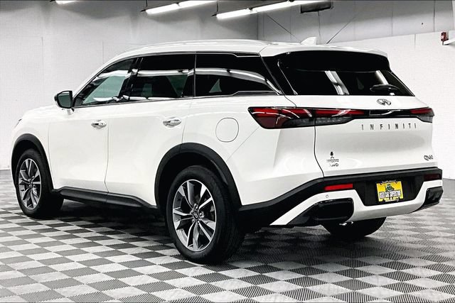 Used 2024 INFINITI QX60 Luxe AWD/4WD image 2
