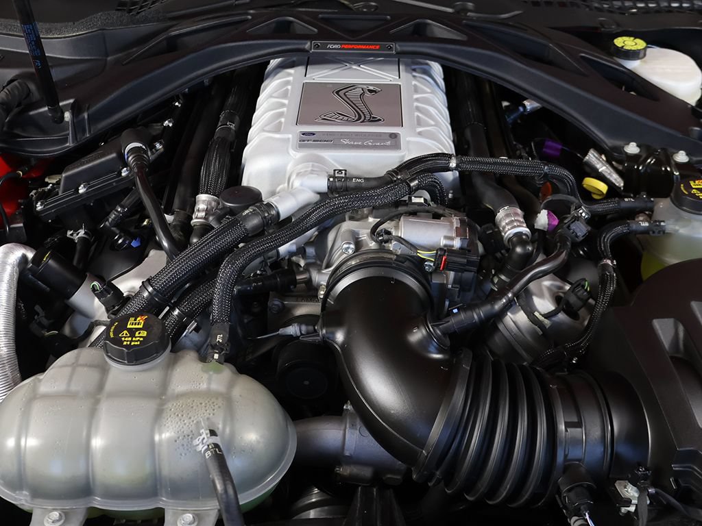 Used 2021 Ford Mustang Shelby GT500 w/ Technology Package RWD image 20